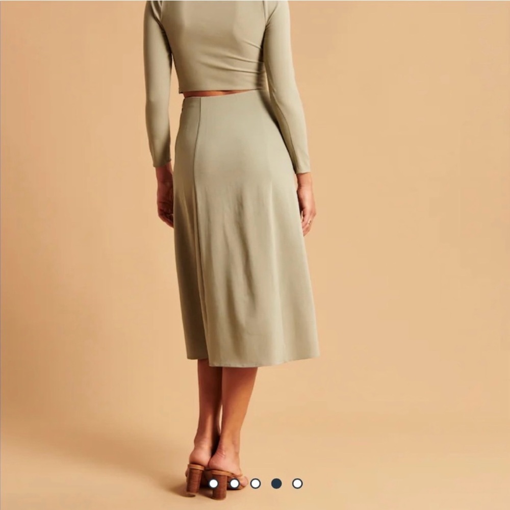 NWOT Abercrombie & Fitch Sage High Rise Midi Skirt with Slit - Picture 2 of 9